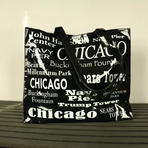 Chicago Landmark Vinyl Tote Bag, Shopping Bag, Souvenir Tote, Black and White - Picture 4 of 10